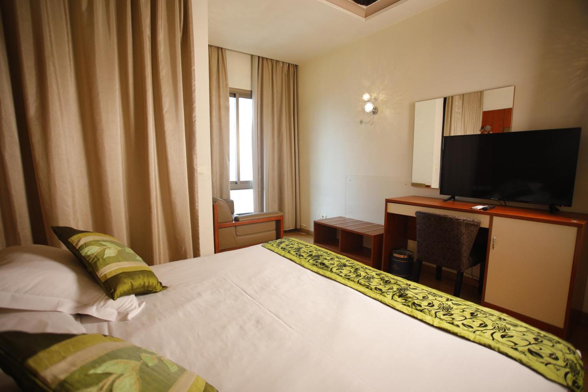 Princessa Hotel Džunija Exteriér fotografie